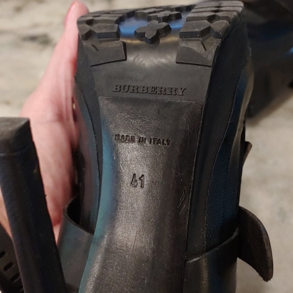 Burberry High Heeled Leather Booties Boots 41 EU - Picture 7 of 9